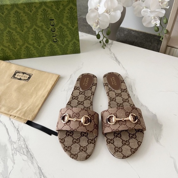 Gucci Womens Slide lippers With Horsebit - Picture 1 of 8
